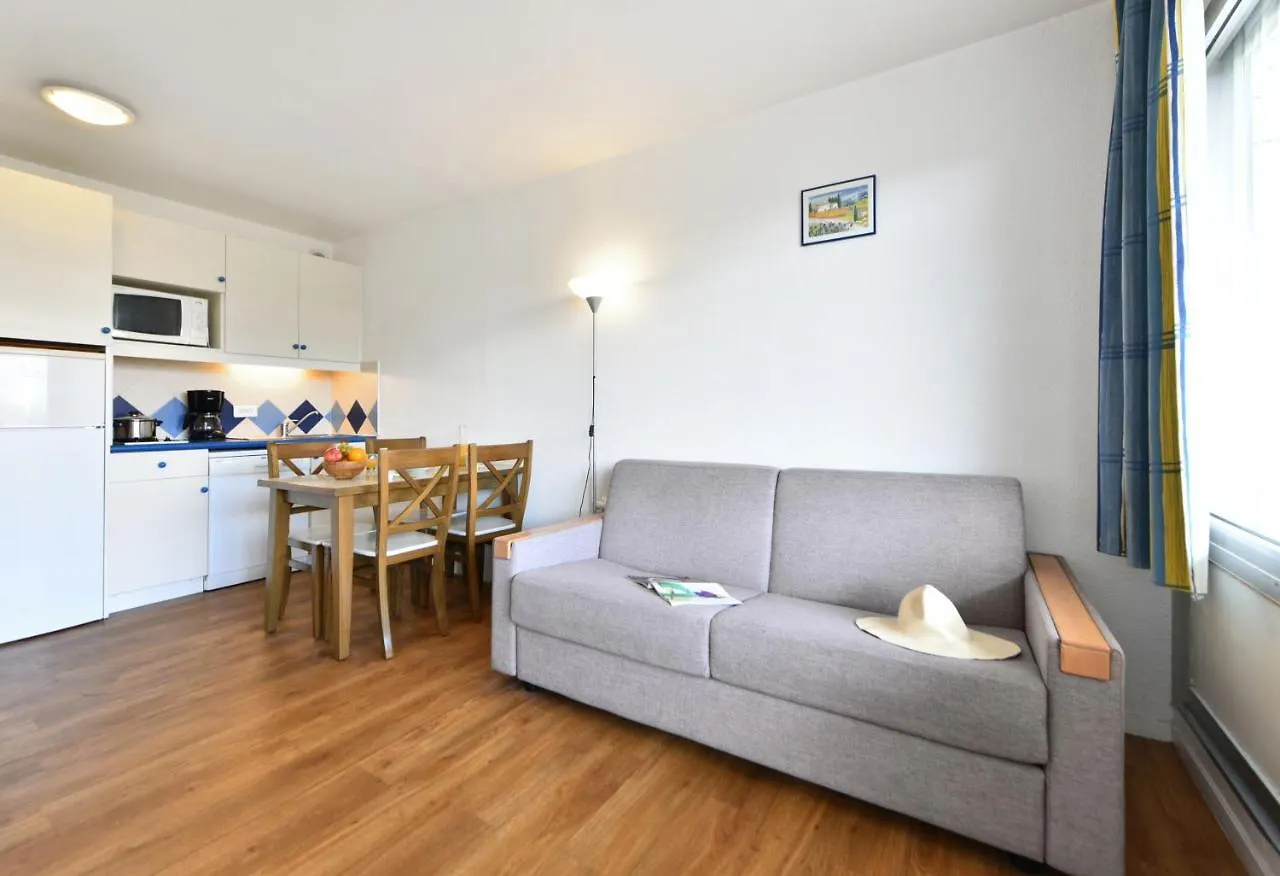 Residence Partenaire Le Tanit Juan-les-Pins 0*,  France
